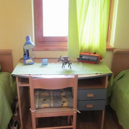 Neve Apartment Veli Rat